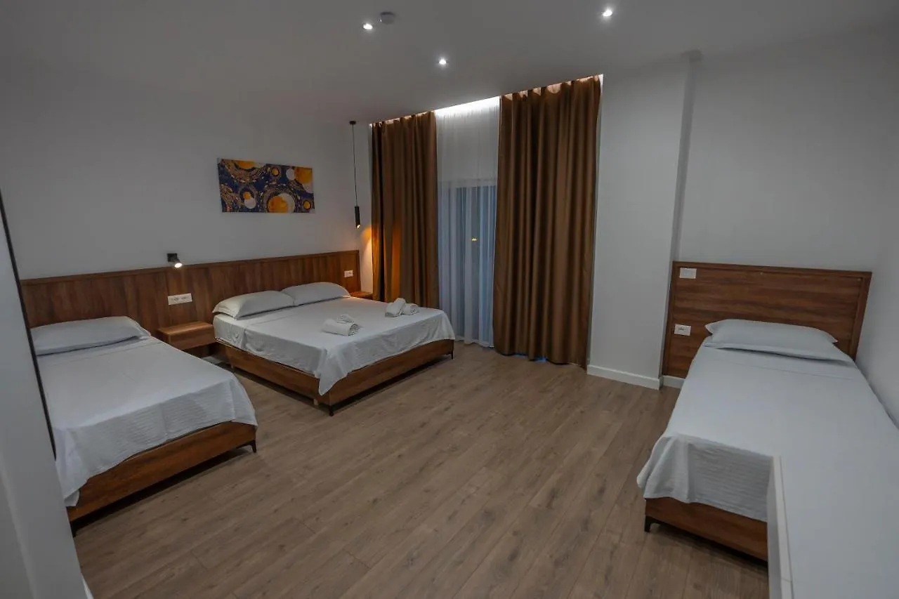 Hotel Arnil Velipojë 4*,  Albanien